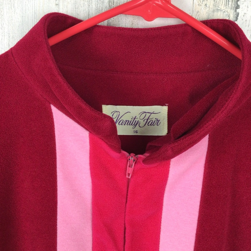 Vanity Fair Red and Pink Robe - Picture 5 of 7